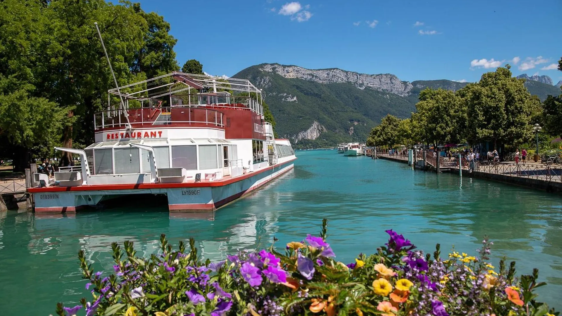 Eclat 3 Etoiles Parking Gratuit-Proche Lac Et Golf-Au Calme Talloires France